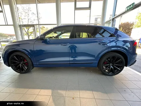 Audi Q8 — poza 3