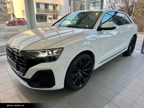Audi Q8 — poza 2
