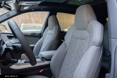 Audi Q8 — poza 2