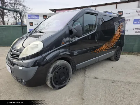 Opel Vivaro — poza 2