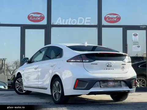 Hyundai Ioniq — poza 3