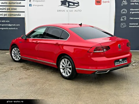 Volkswagen Passat — poza 3