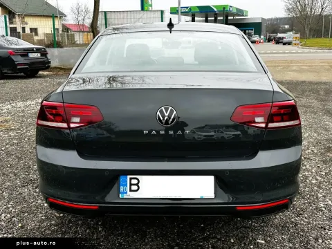 Volkswagen Passat — poza 3
