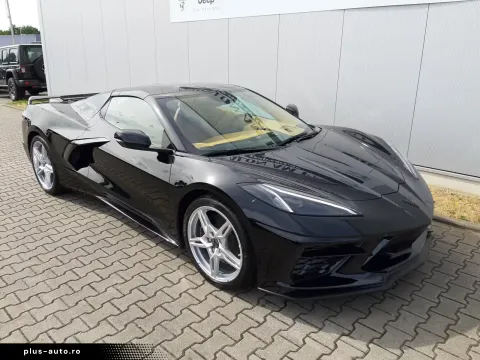 Corvette C8