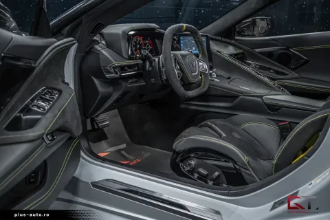 Corvette C8 — poza 2