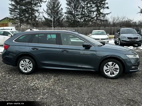 Skoda Octavia — poza 3