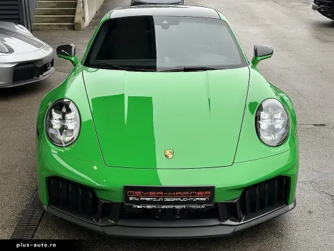 Porsche 992 — poza 3