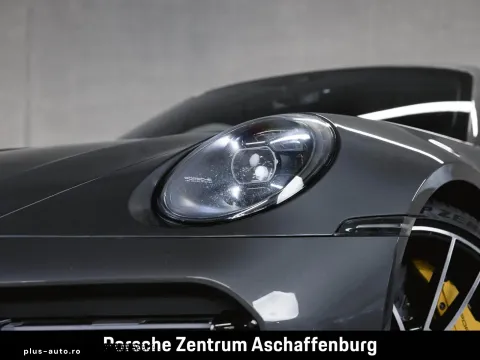 Porsche 992 — poza 3