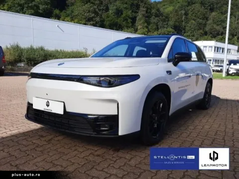 Leapmotor C10