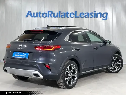 Kia Xceed — poza 3