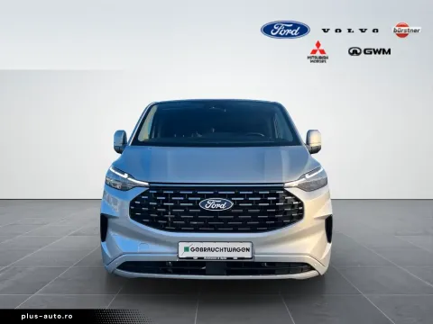 Ford Tourneo Custom — poza 2
