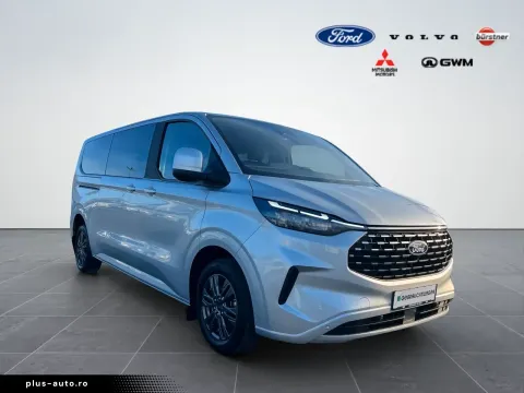 Ford Tourneo Custom — poza 3