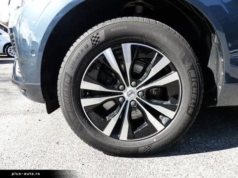 Volvo Xc60 — poza 3
