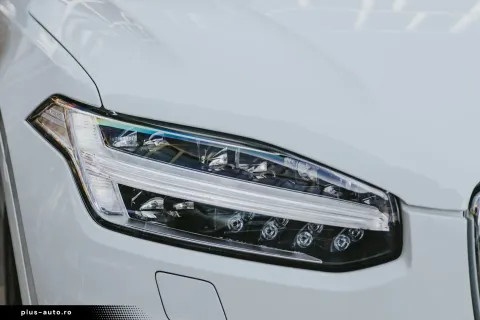 Volvo Xc90 — poza 2