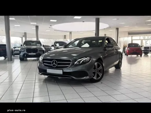 Mercedes-Benz E 220