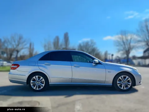 Mercedes-Benz E 220