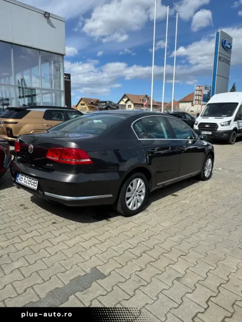Volkswagen Passat — poza 3