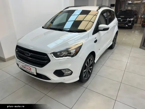 Ford Kuga — poza 2