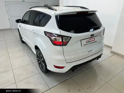 Ford Kuga — poza 3