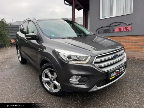 Ford Kuga — poza 2