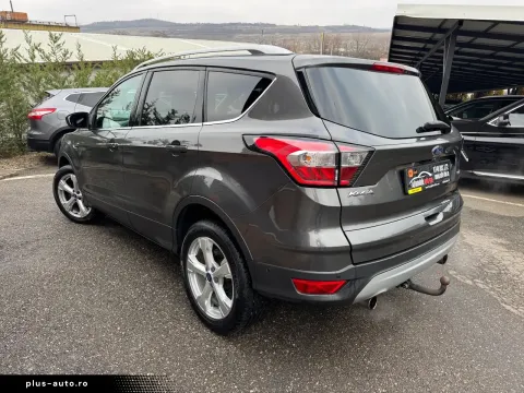 Ford Kuga — poza 3
