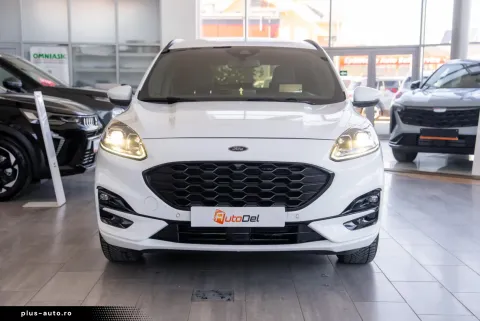 Ford Kuga — poza 2