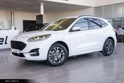 Ford Kuga — poza 3