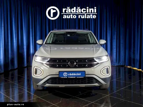 Volkswagen T-Roc — poza 3