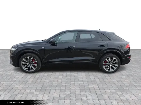 Audi Q8 — poza 2