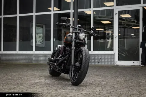 Harley-Davidson Breakout
