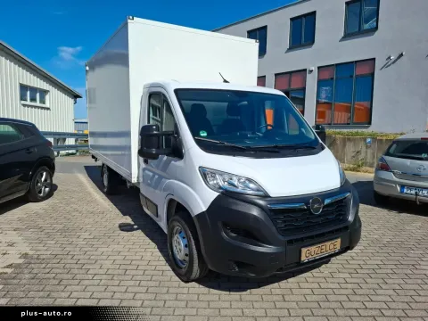 Opel Movano — poza 3