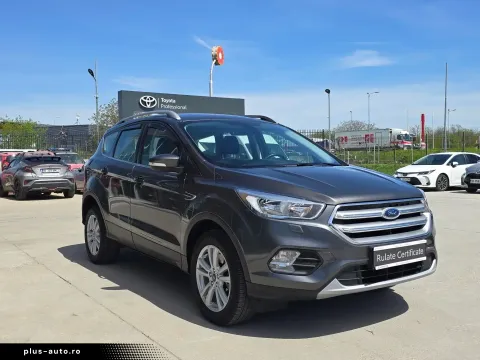 Ford Kuga — poza 3