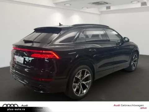 Audi Q8 — poza 3