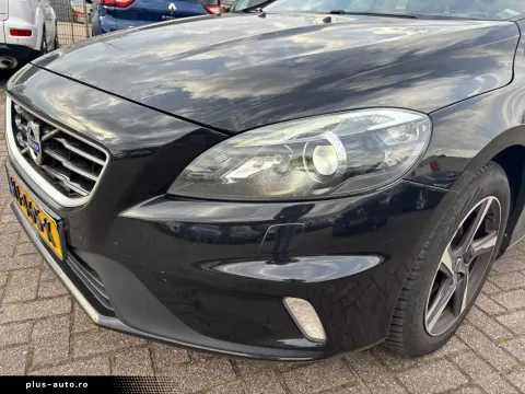 Volvo V40 — poza 2