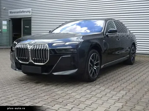 BMW 740