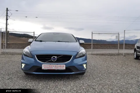 Volvo V40 — poza 3