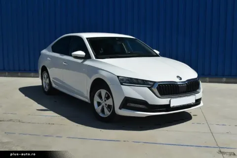 Skoda Octavia — poza 2