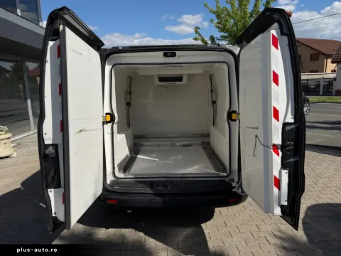 Ford Transit-Custom — poza 2