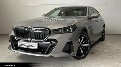 BMW 550