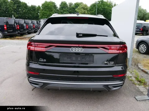 Audi Q8 — poza 3