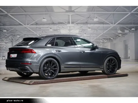 Audi Q8 — poza 3