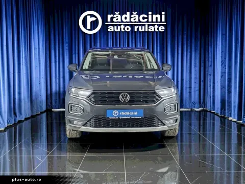 Volkswagen T-Roc — poza 3