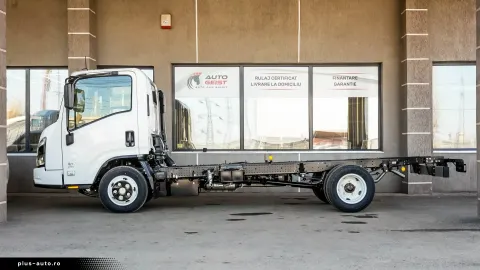 Isuzu M27 — poza 2