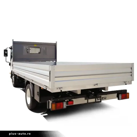 Isuzu M21 — poza 2