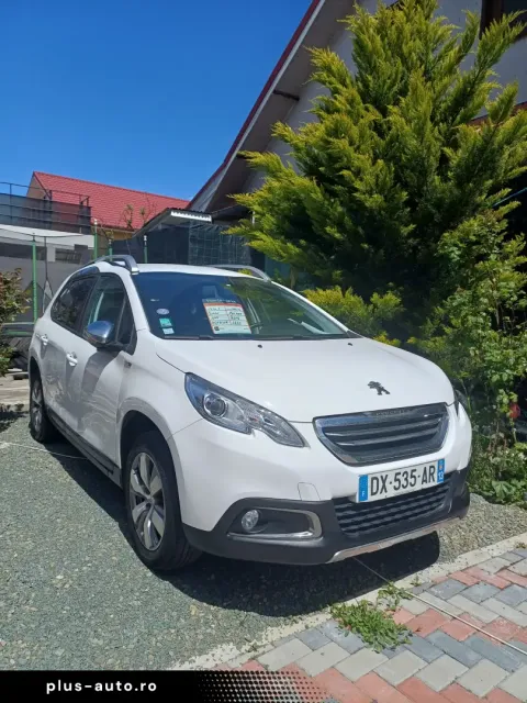 Peugeot 2008 — poza 2