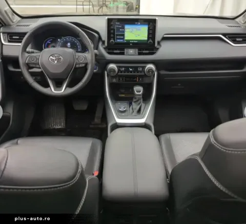 Toyota Rav 4 — poza 3