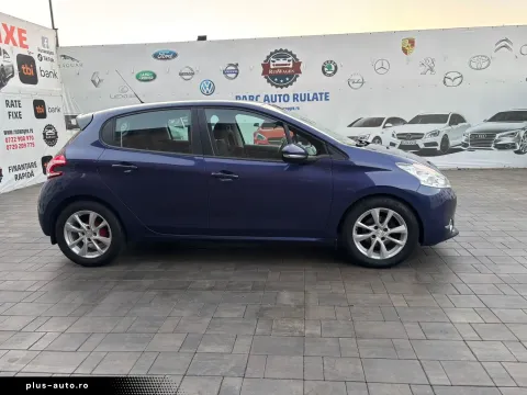 Peugeot 208 — poza 3