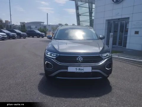 Volkswagen T-Roc — poza 2