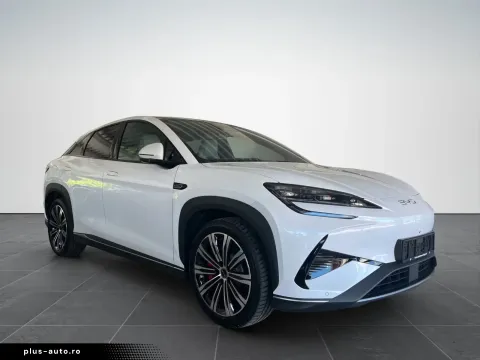 BYD Sealion 7