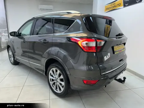 Ford Kuga — poza 3
